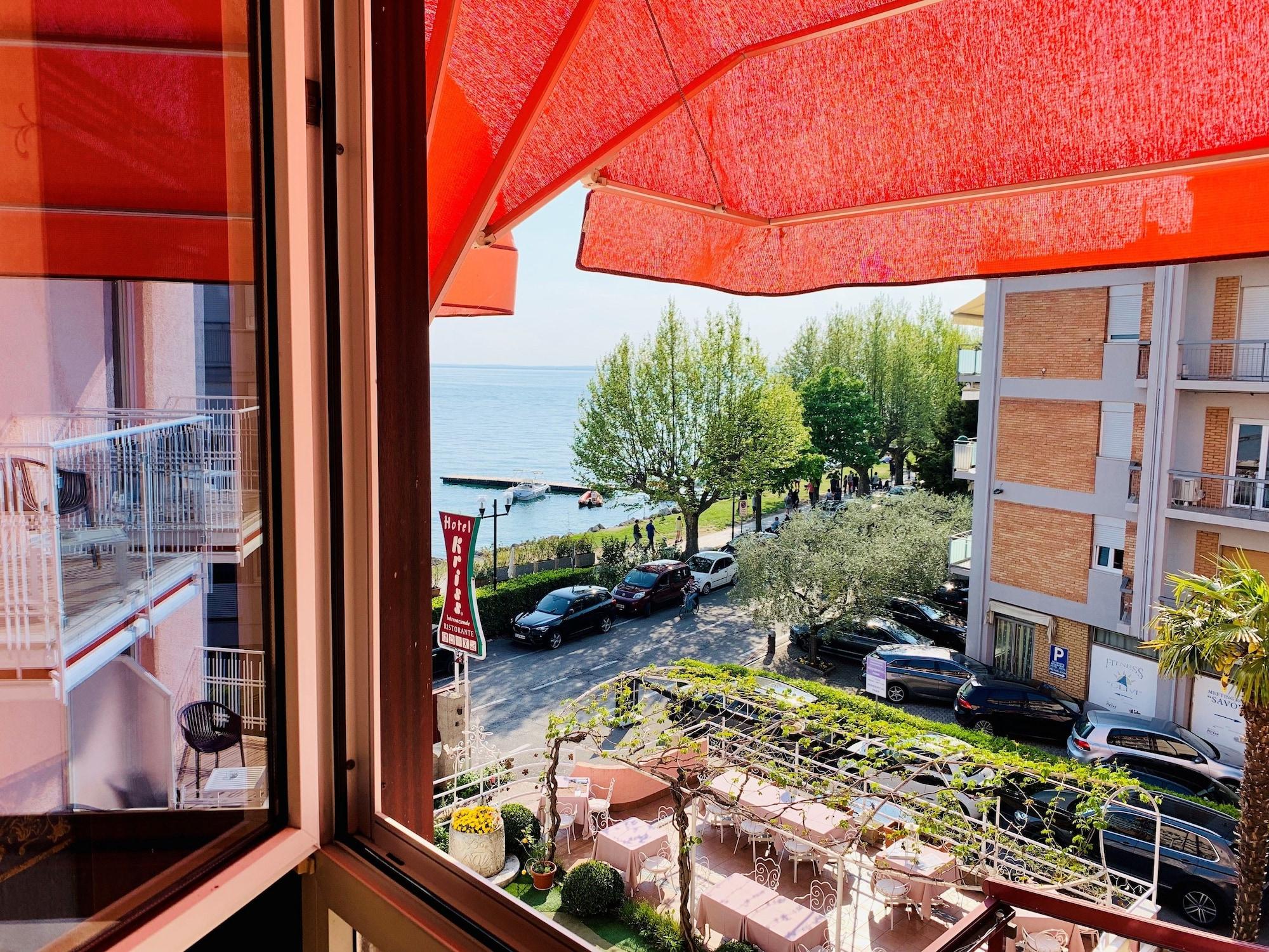 Kriss Internazionale Hotel Bardolino Eksteriør billede