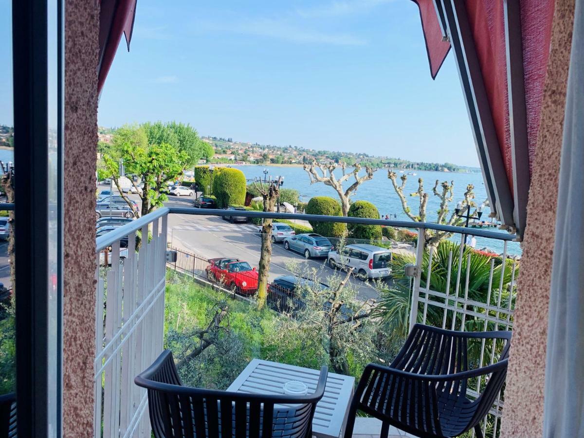 Kriss Internazionale Hotel Bardolino Eksteriør billede